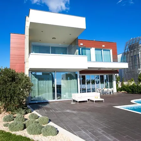 Vivo Mare 3 Bedroom Villa