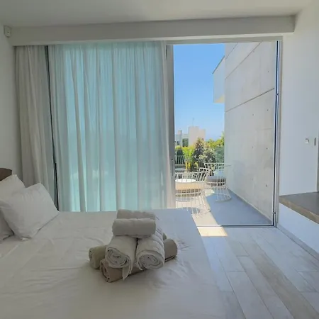 Vivo Mare 3 Bedroom Ajía Nápa