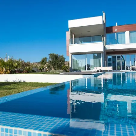 Vivo Mare 3 Bedroom *