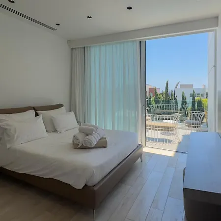 Vivo Mare 3 Bedroom 圣纳帕